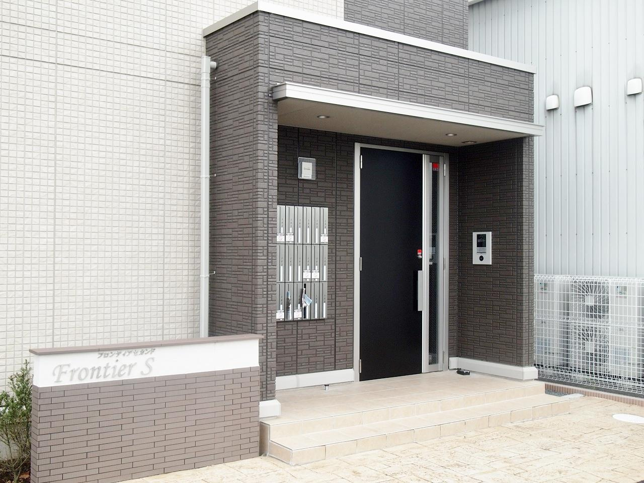 フロンティア Ｓのエントランス