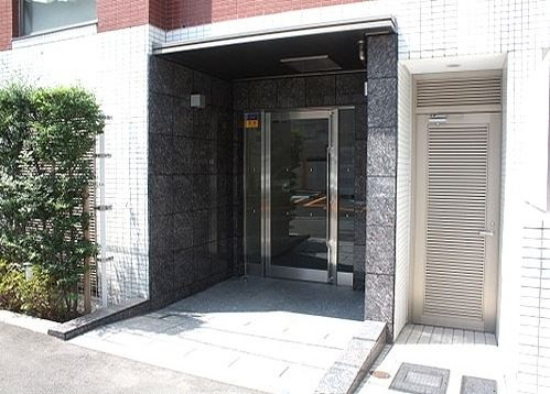 プライムアーバン新宿内藤町のエントランス|プライムアーバン新宿内藤町