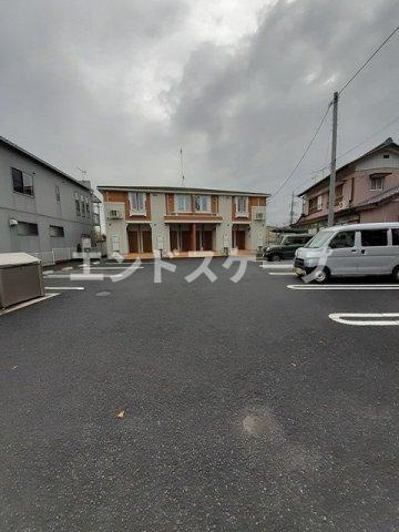 ノバグリーンの駐車場|高崎、前橋のお部屋探しはエンドスケープまで！お客様の理想お聞かせ下さい♪