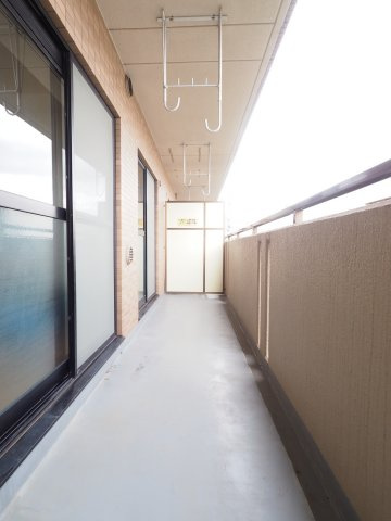 【バルコニー】