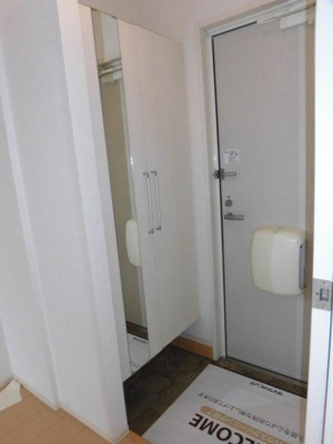 【玄関】 | ヴィルヌーブ弐番館