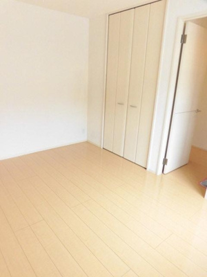 【洋室】 | ヴィルヌーブ弐番館