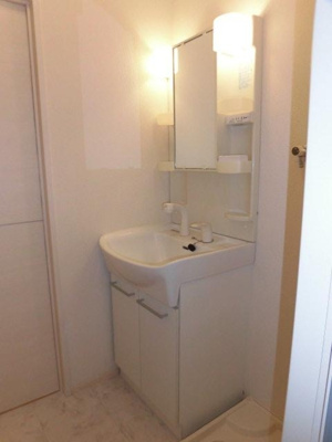 【洗面所】 | ヴィルヌーブ弐番館