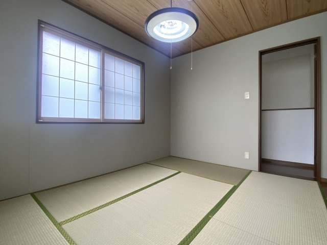 泉中央2丁目貸家の和室|和室6帖