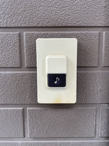 泉中央2丁目貸家のセキュリティ|チャイム