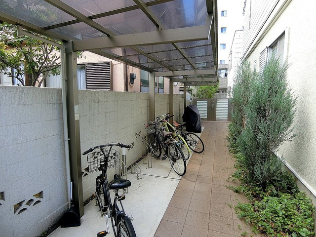 ＶＩＬＬＡ　ＦＥＬＩＣＥのその他|★屋根付き自転車置き場★