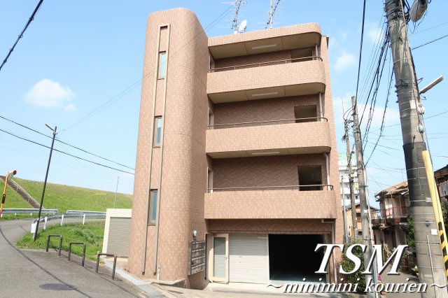 フリーディオ木屋元町の外観