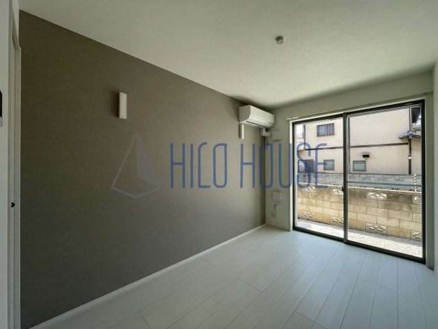 Ambition霞ケ関の居間・リビング