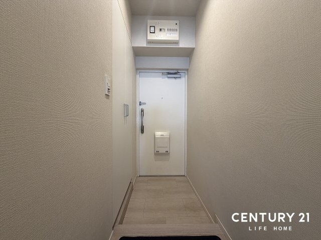 【玄関】 | 山手町マンション | ゆったりとした玄関です