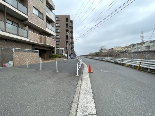 ｷﾀ━━━━(ﾟ∀ﾟ)━━━━!!ちょうど良いサイズのちょうど良い立地！な、『グレイス上星川』のその他|外観も時代を感じない重厚感があります！