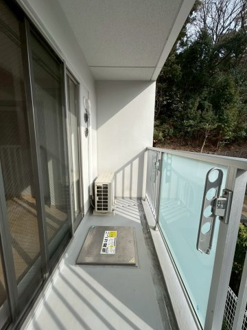 マインズ・コム高槻天神のバルコニー