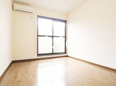 【居間・リビング】 | Ｊアベニュー | 洋室のお部屋です。