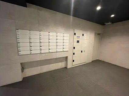 エストゥルース両国のその他共用部分