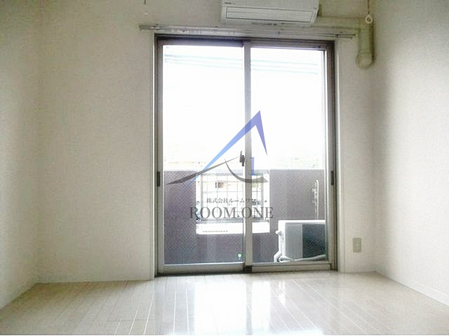 アクセス大塚の居間・リビング|洋室のお部屋です。