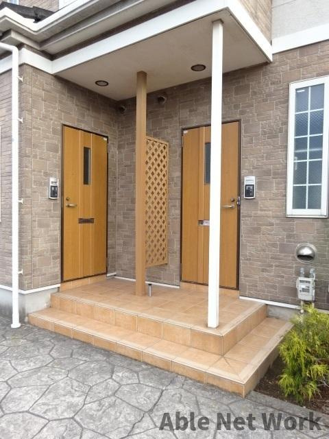 エトワールBのエントランス