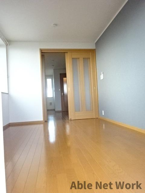 エトワールBの居間・リビング|7.6帖のDK