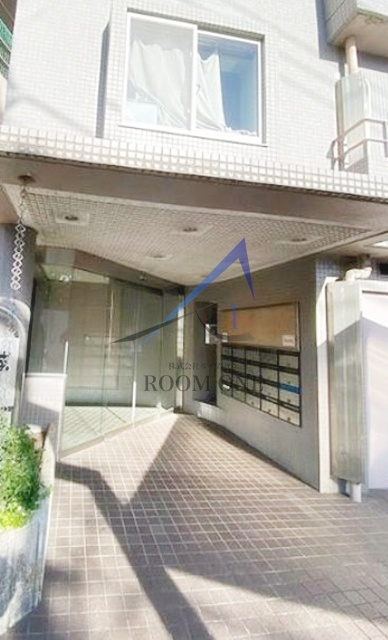 ゲミュートリヒ成城のエントランス|エントランスです。