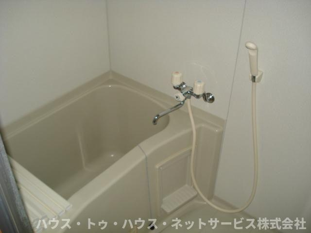 クレバーハウスの浴室