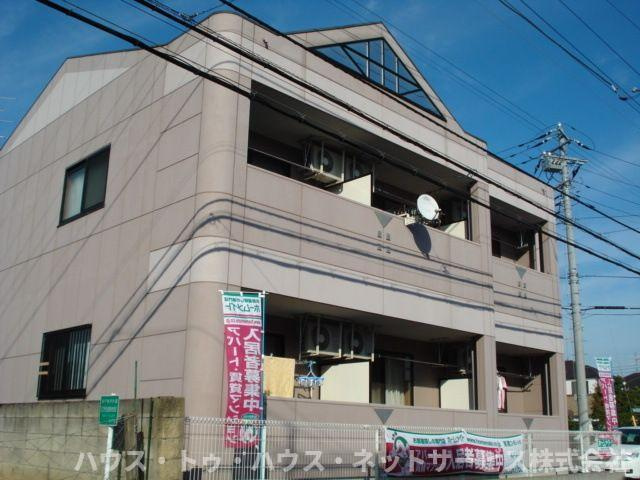 クレバーハウスの外観