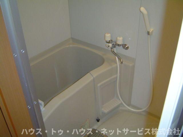 クレバーハウスの浴室