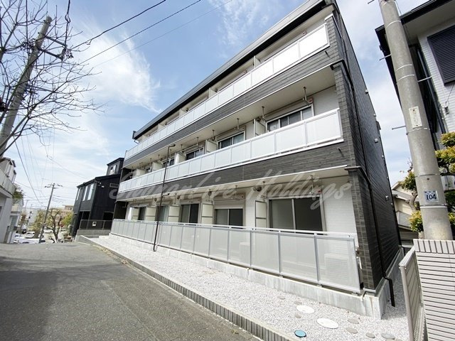藤沢市本町３丁目のアパート