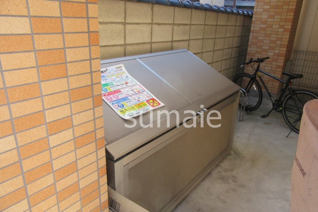 Bonheur新小岩のその他共用部分|敷地内ゴミ置き場です！