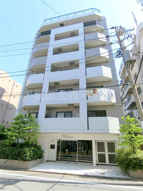 ヴェローナ多摩川の外観|2005年9月築　RC鉄筋コンクリート造地上8階建て総戸数39戸
東京都大田区多摩川1丁目　東急多摩川線矢口渡駅近徒歩4分、東急池上線蓮沼駅徒歩14分