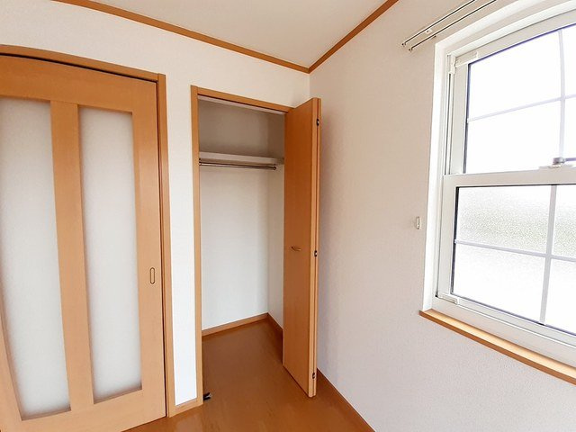 パル　レジデンス三番割Ａの収納
