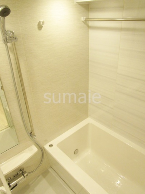 RIDGE王子神谷の浴室|バストイレ別です！