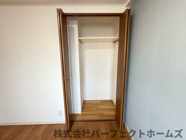 イトーピア香里園ヴァルコートの収納|専用の収納スペースです