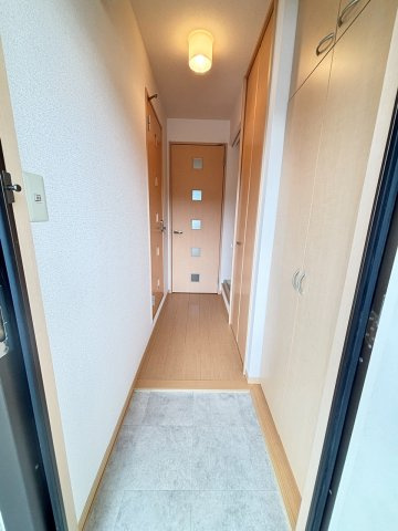 ルナコートの玄関
