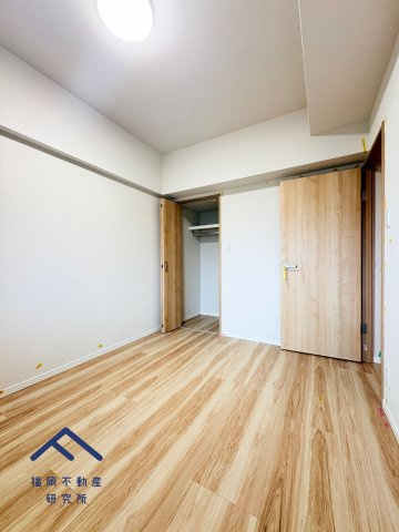 エイルスクエア空港東の洋室