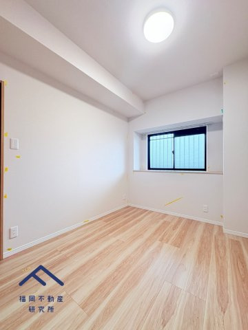 エイルスクエア空港東の洋室