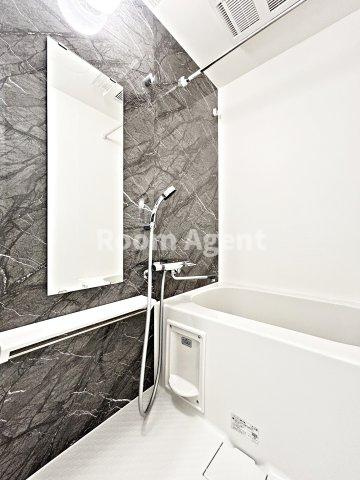 エスリード上前津LIVIAの浴室