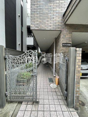 【エントランス】 | サンフィールド目白