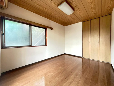 【寝室】 | メジロハウス