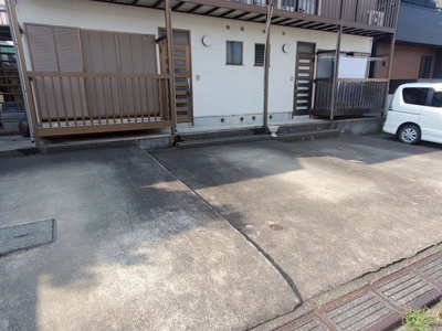 【駐車場】 | メジロハウス