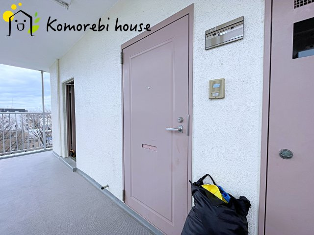 大宮吉敷町スカイハイツの玄関|3/19撮影済み