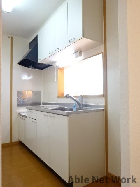 サンライト若松Ⅰのキッチン|対面式キッチン