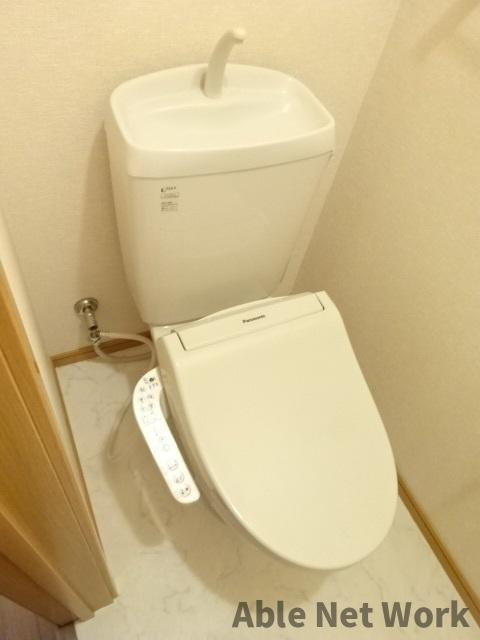 サンライト若松Ⅰのトイレ|暖房便座設置