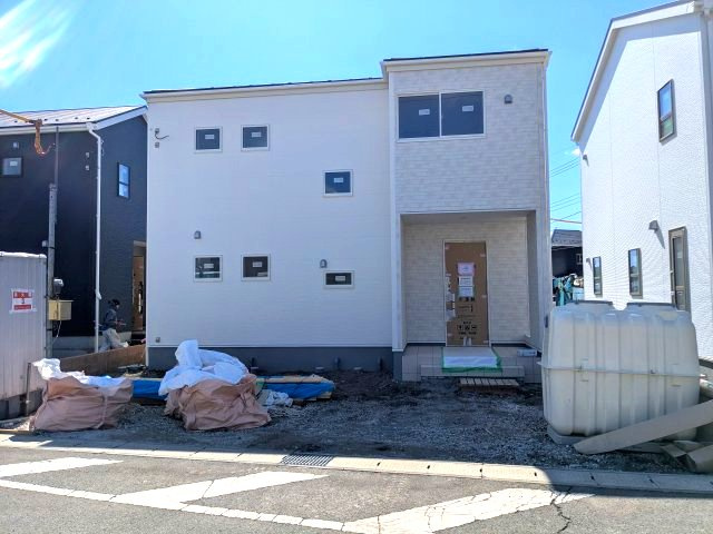 リーブルガーデン安中市板鼻の前面道路含む現地写真