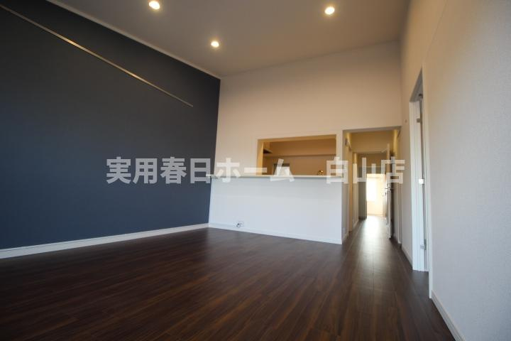 【居間・リビング】