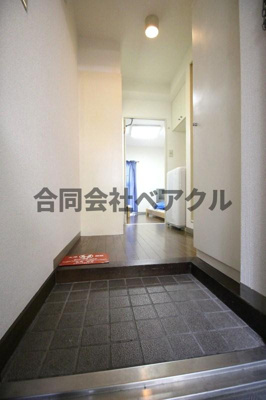 【玄関】 | レオパレスRX山科 | 
