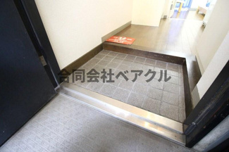 【玄関】 | レオパレスRX山科 | 
