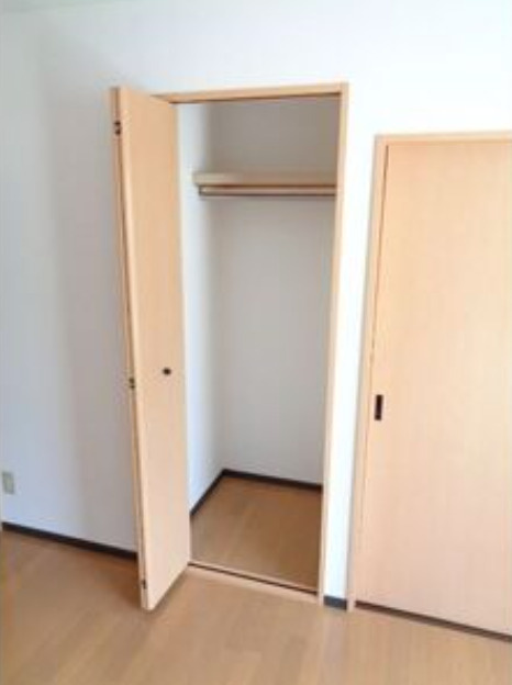 西東京市南町５丁目の賃貸マンションの収納