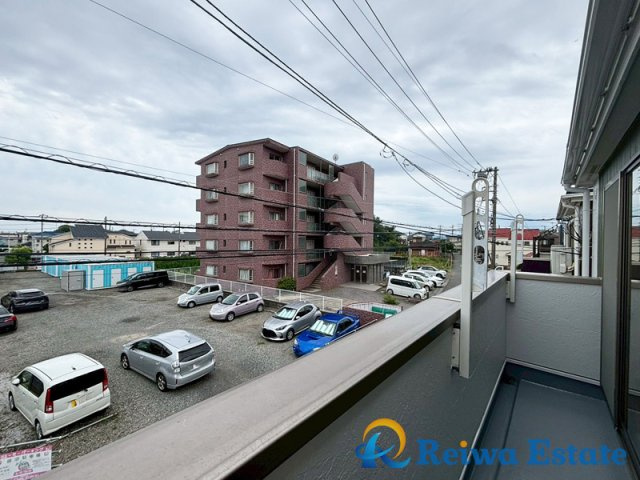 中古戸建　茅ヶ崎市菱沼1丁目のバルコニー|南向きバルコニーで陽当り良好◎お洗濯ものも良く乾きます♪