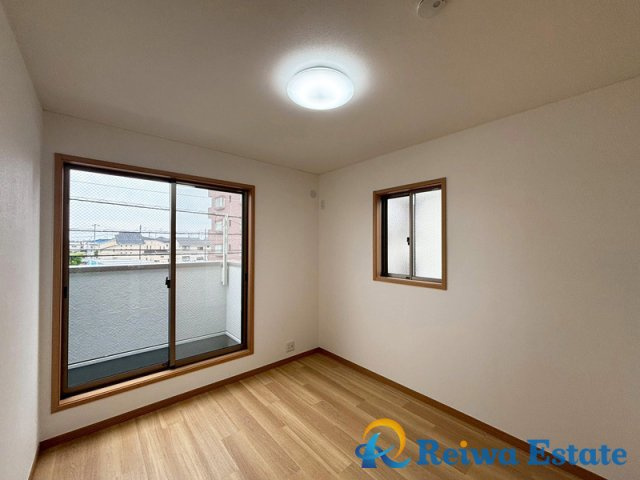 中古戸建　茅ヶ崎市菱沼1丁目の子供部屋|時の流れをゆったりと感じることができるプライベートルーム。静かな環境でリラックスタイムを満喫。