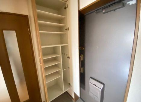 【玄関】ウイング金屋町ステーションサイド 