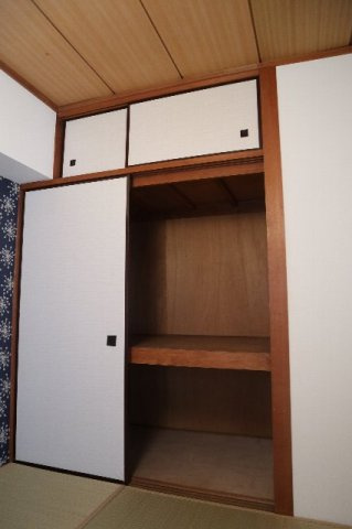 【収納】 | ハイツエバグリーン津田沼2号棟 | 大きなスペースがあり、収納には困りません