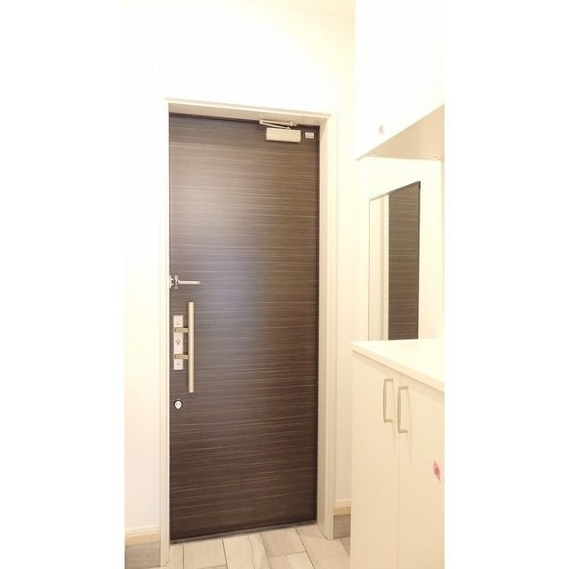 ＳＩＬＶＥＲＡＤＯ　ＰＲＡｉＲｉＥの玄関